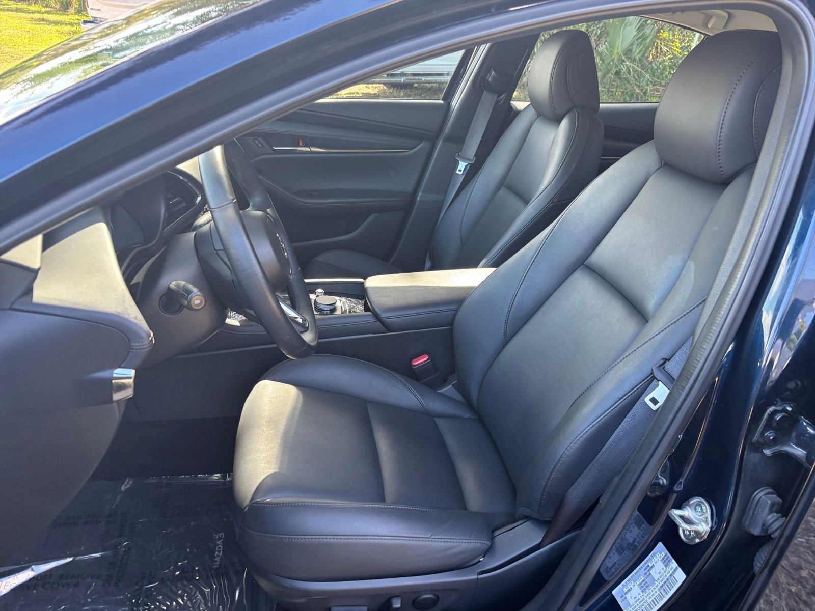 Thumbnail: 2025 Mazda Mazda3 - 35