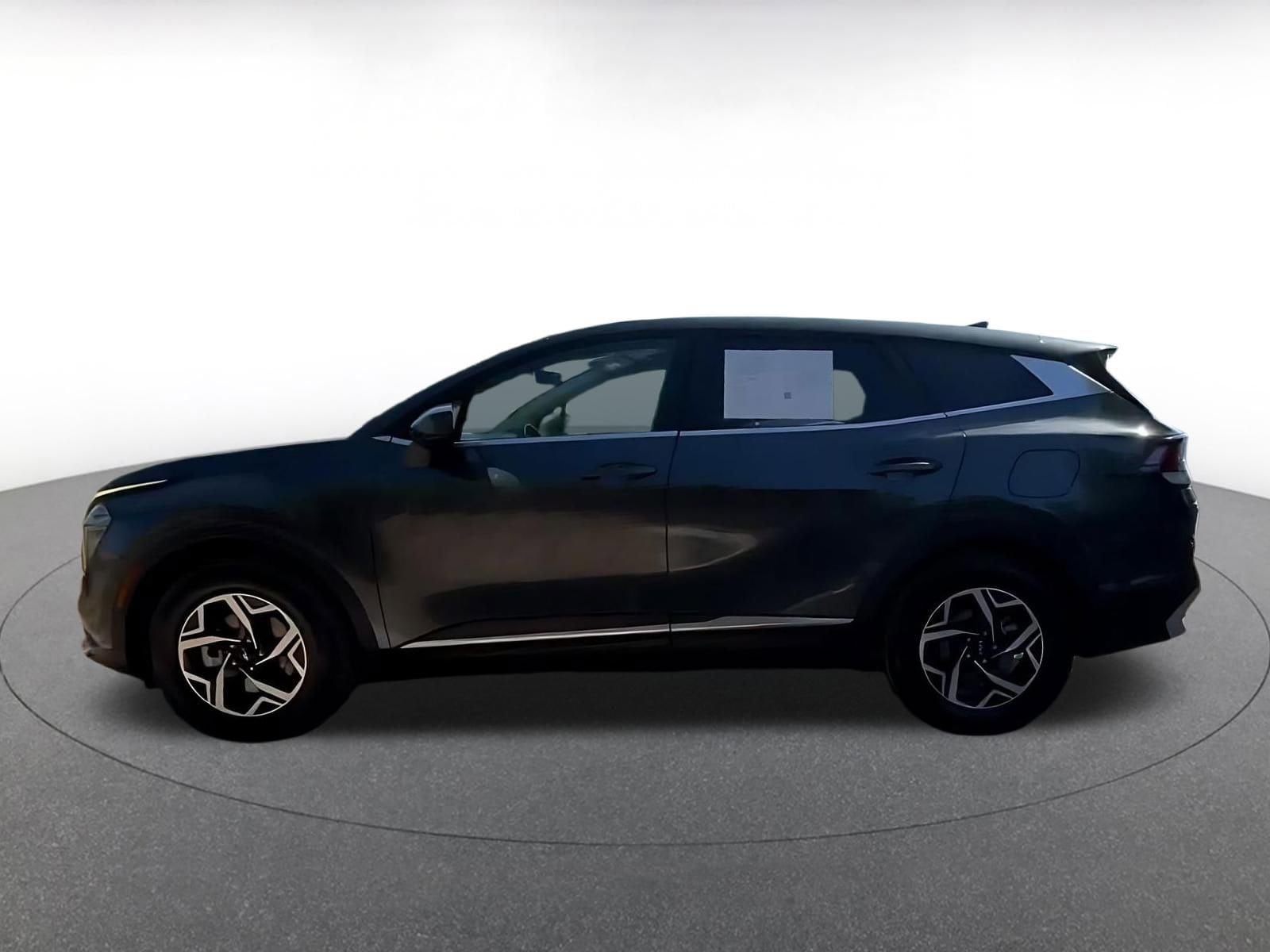 Thumbnail: 2024 Kia Sportage - 9