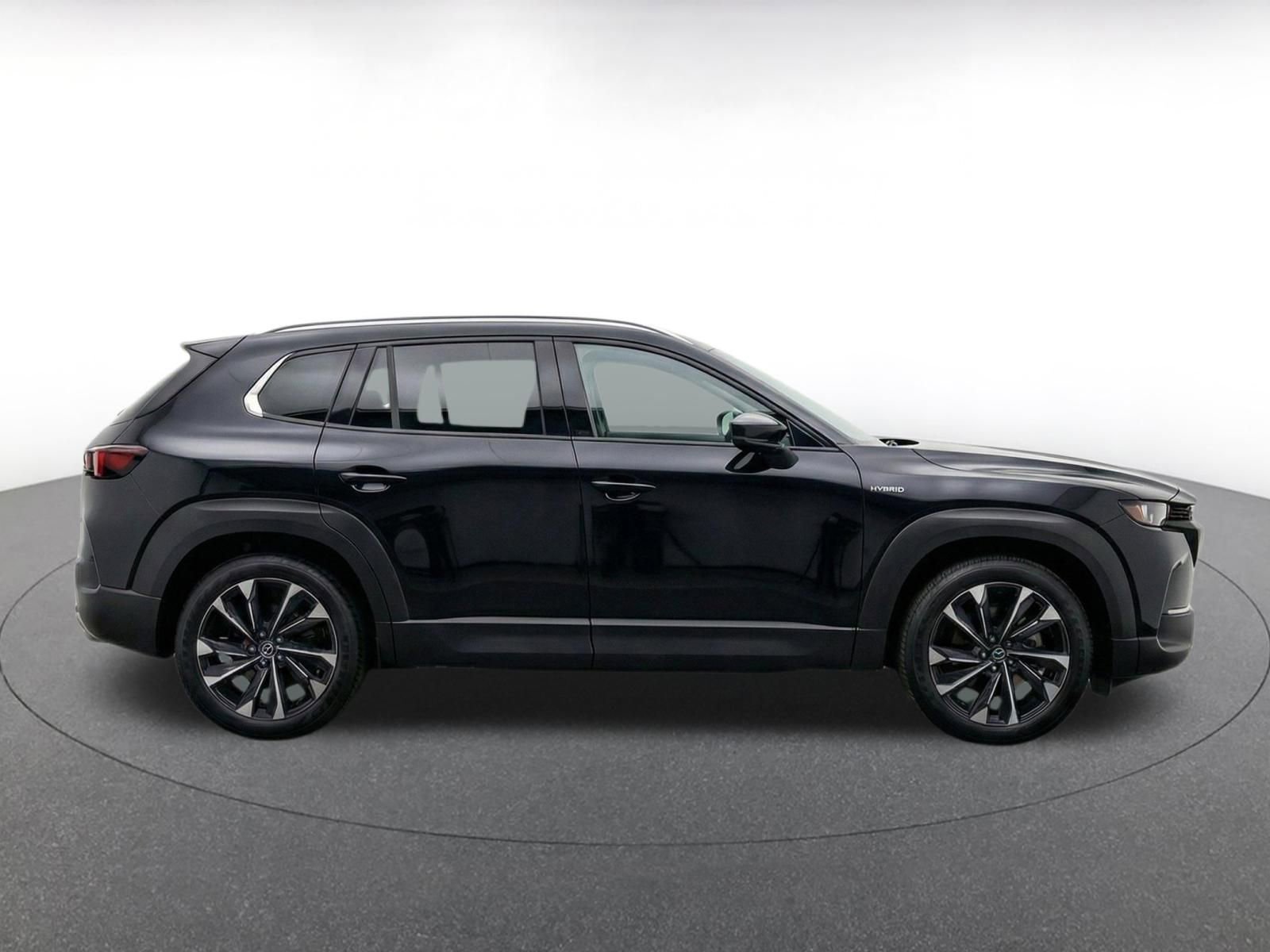 Thumbnail: 2025 Mazda CX-50 - 10