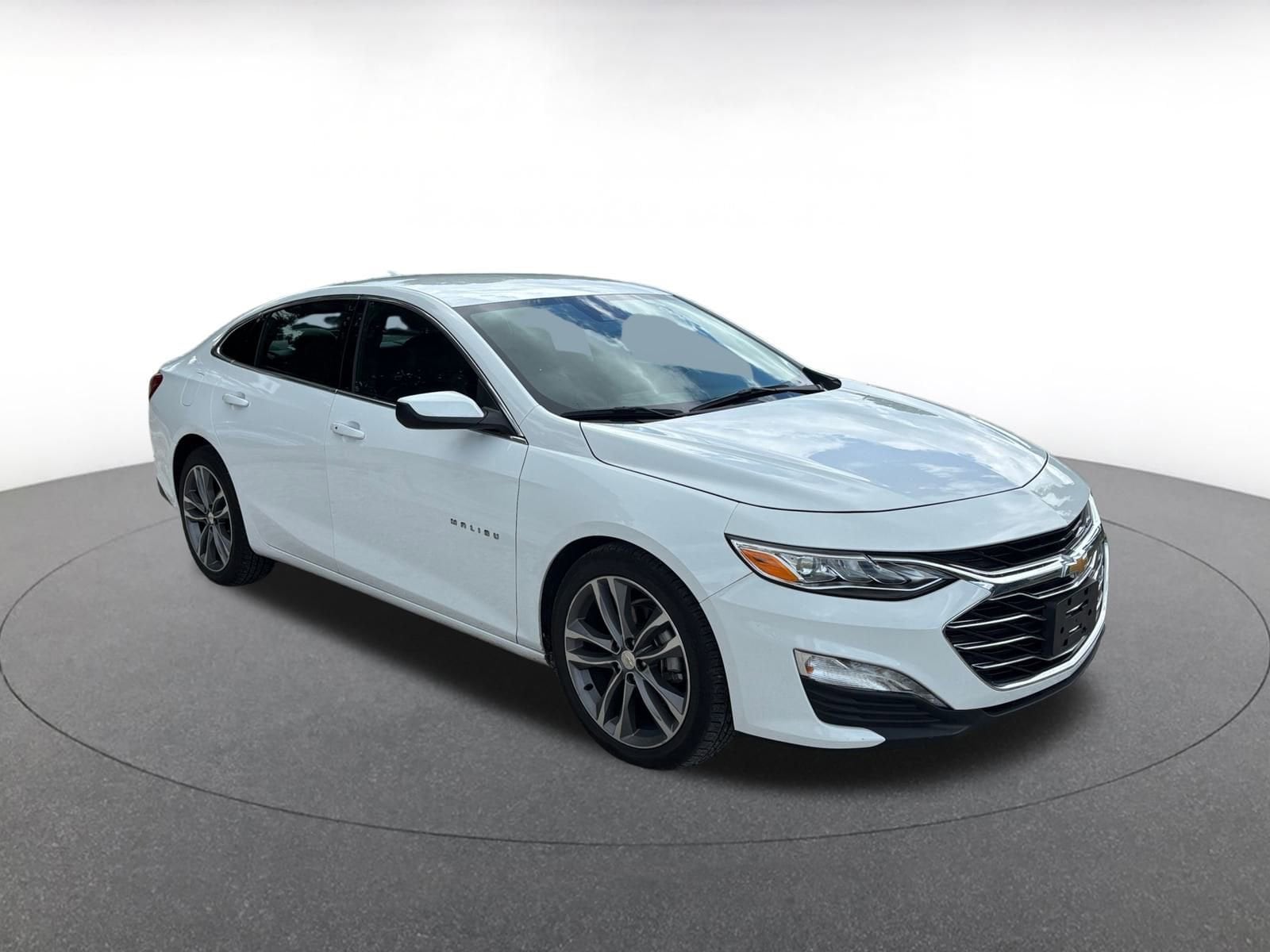 2024 Chevrolet Malibu 2LT