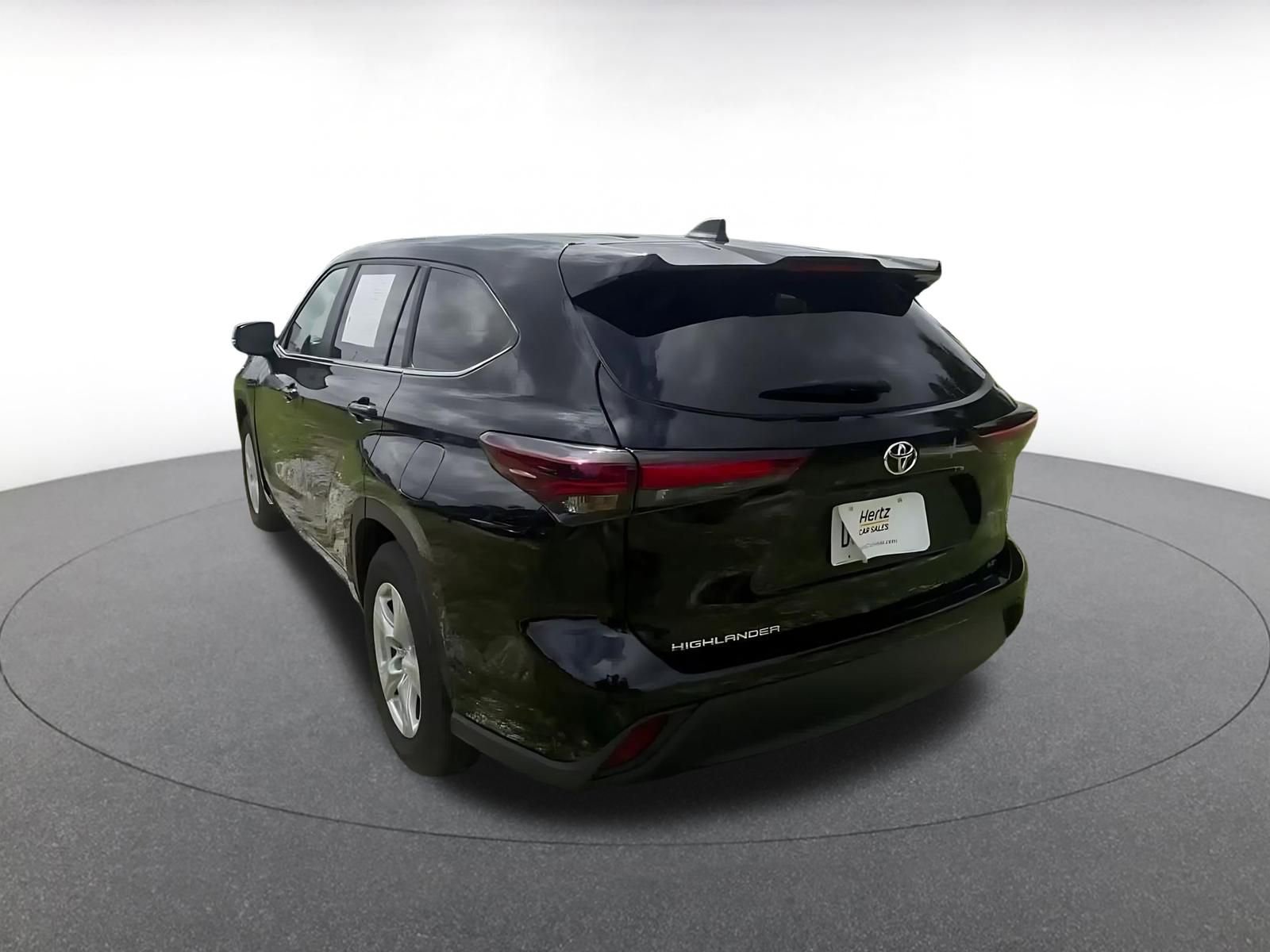 Thumbnail: 2025 Toyota Highlander - 11
