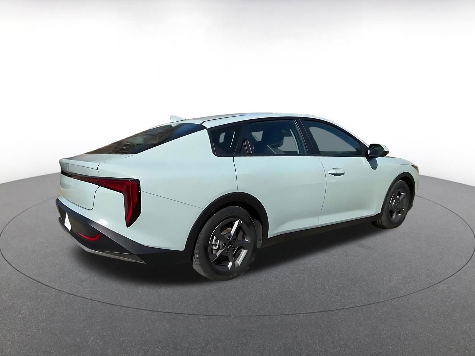 Thumbnail: 2025 Kia K4 - 15