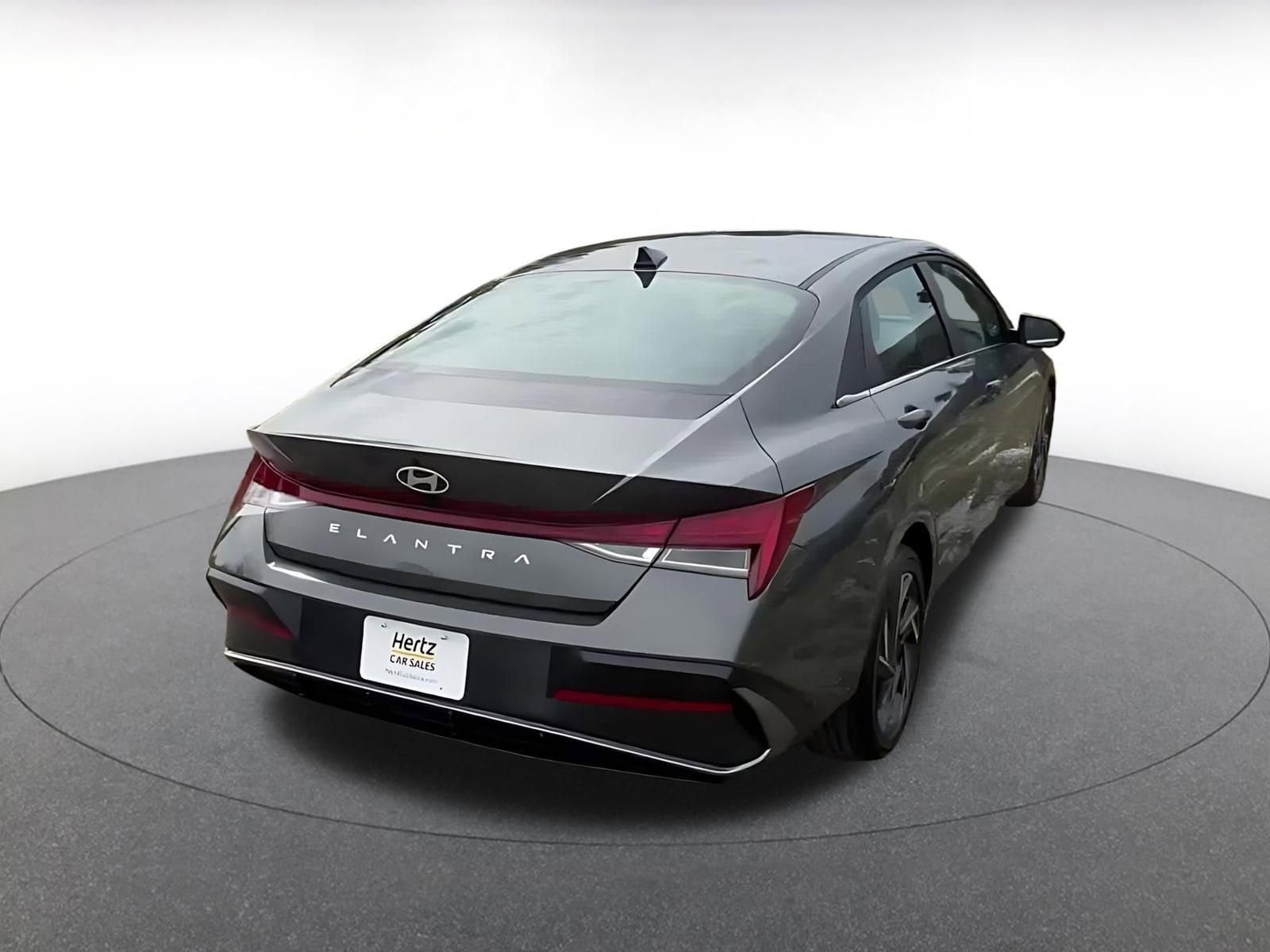 Thumbnail: 2025 Hyundai Elantra - 14