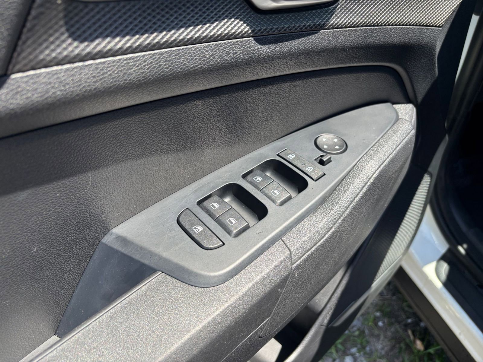 Thumbnail: 2025 Kia Sportage - 18