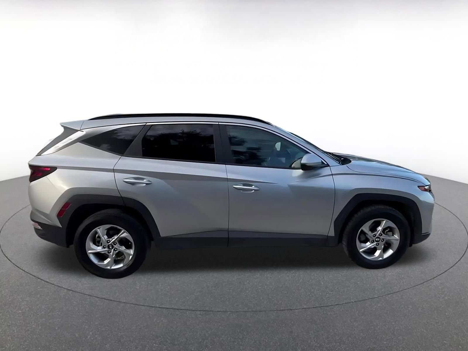 Thumbnail: 2024 Hyundai Tucson - 16