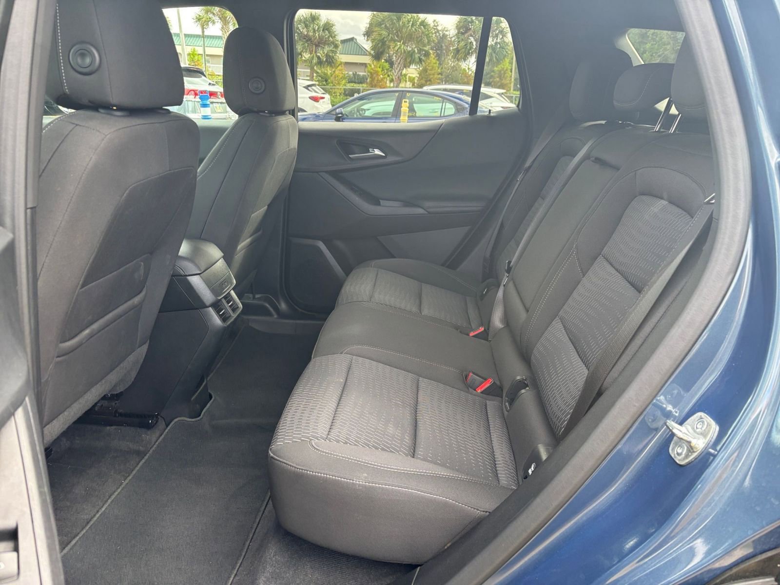 Thumbnail: 2025 Chevrolet Equinox - 25