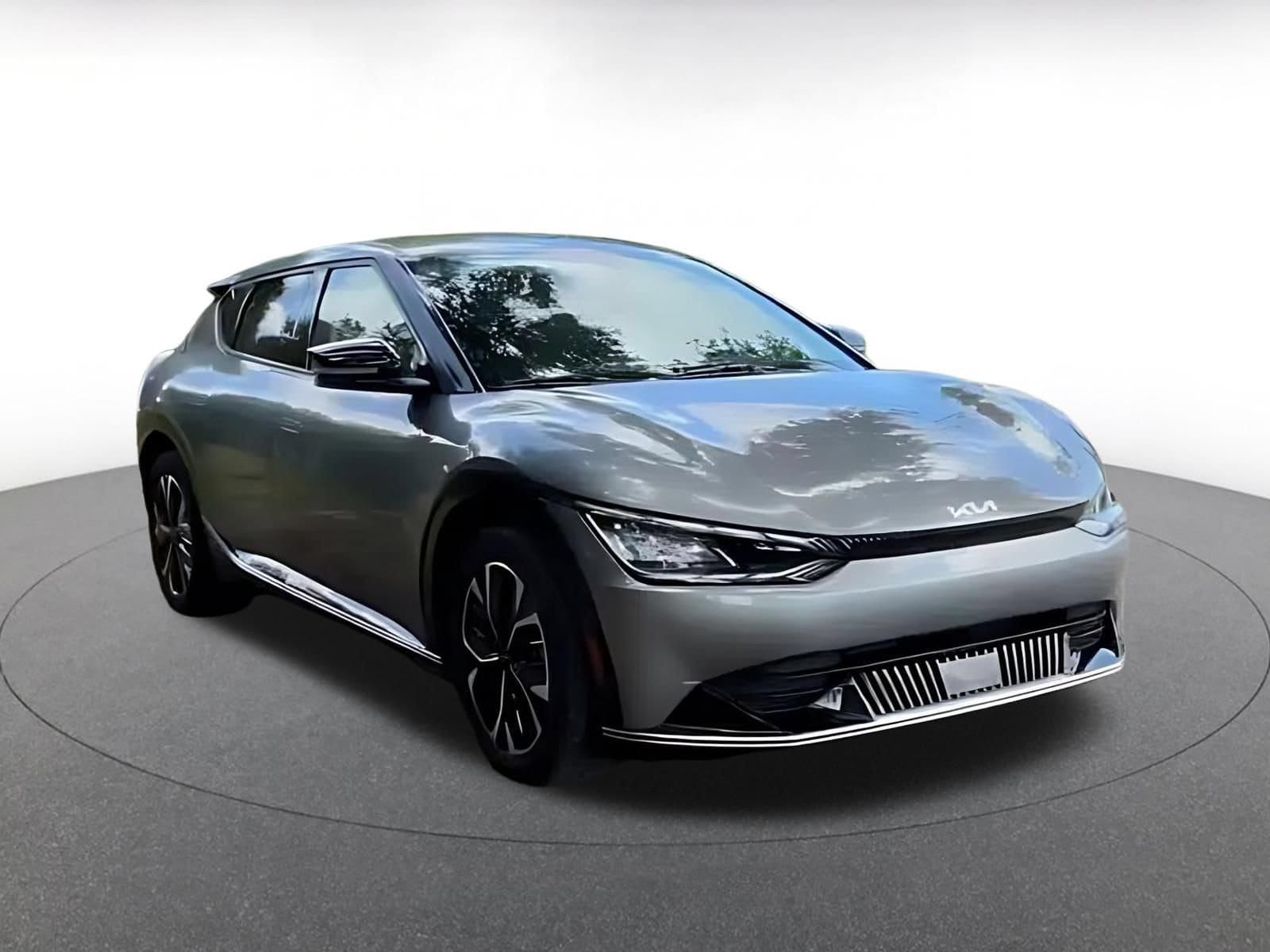 Thumbnail: 2024 Kia EV6 - 2