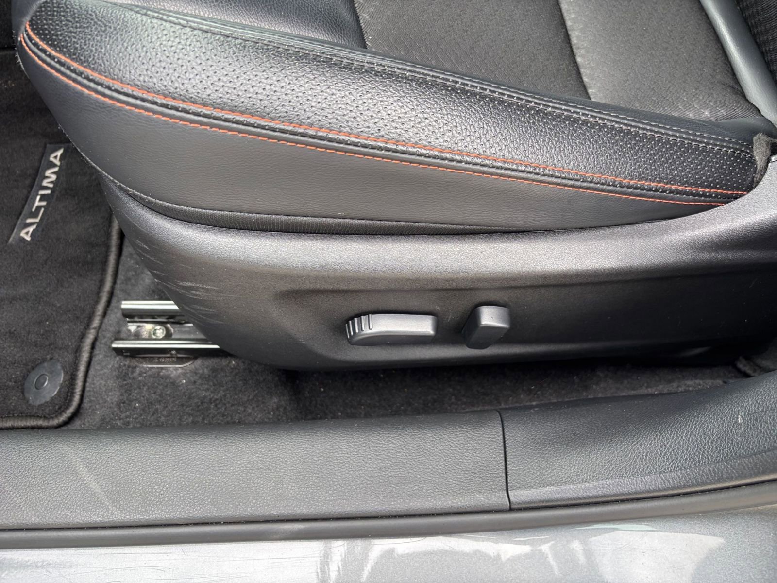 Thumbnail: 2025 Nissan Altima - 22