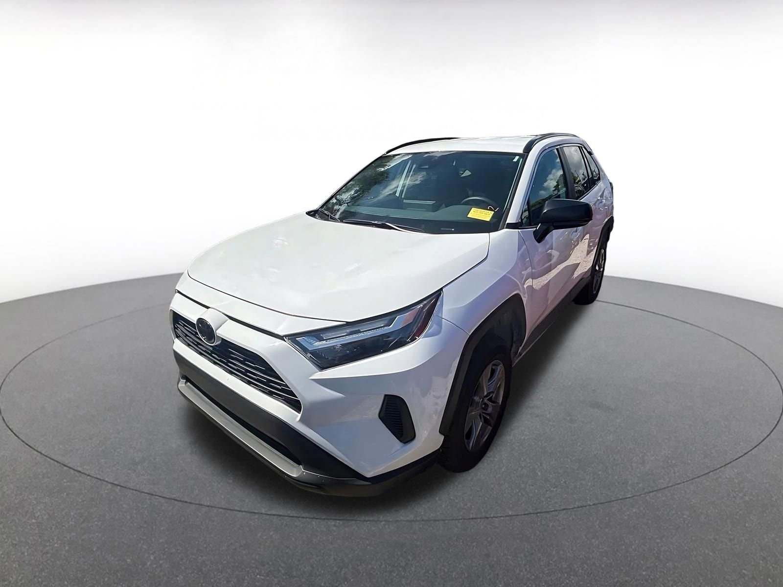 Thumbnail: 2025 Toyota RAV4 - 3