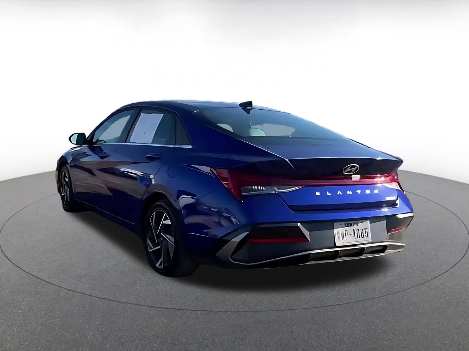 Thumbnail: 2025 Hyundai Elantra - 9