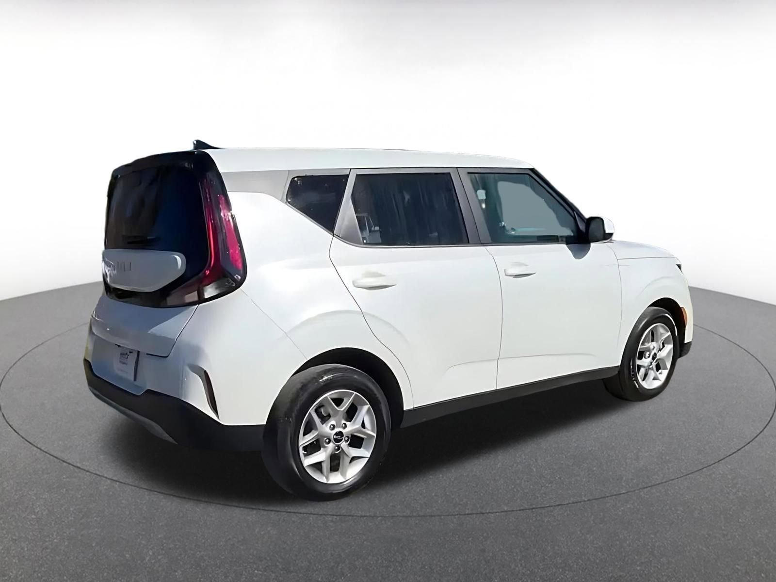 Thumbnail: 2025 Kia Soul - 15