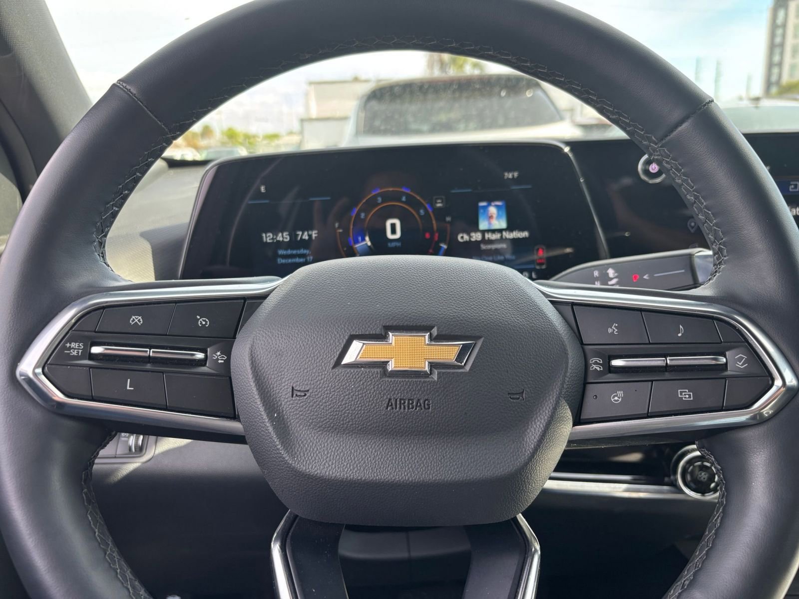 Thumbnail: 2025 Chevrolet Equinox - 29