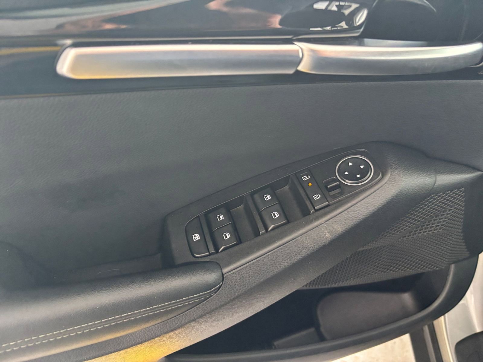 Thumbnail: 2025 Kia Seltos - 20