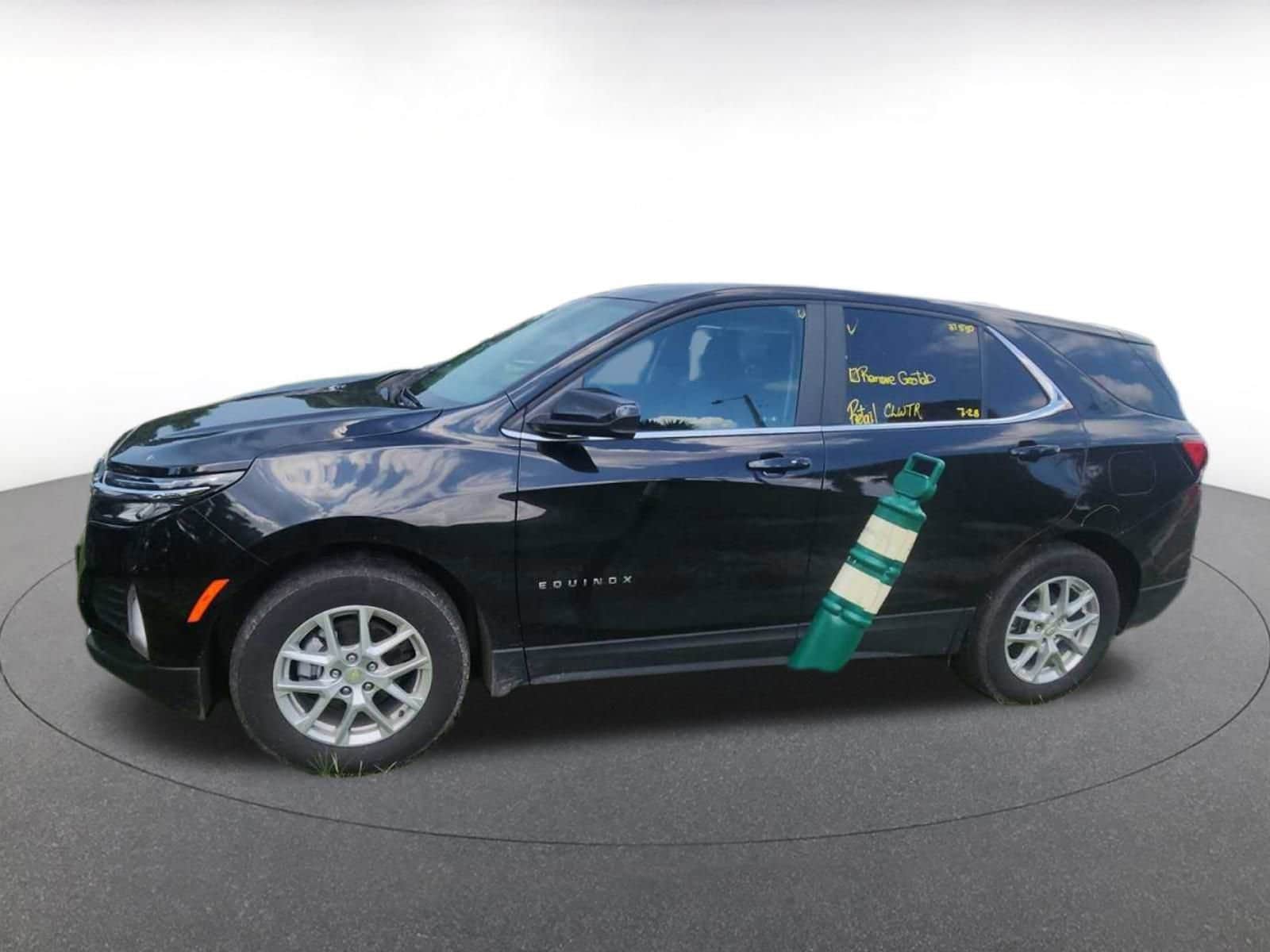 Thumbnail: 2024 Chevrolet Equinox - 4