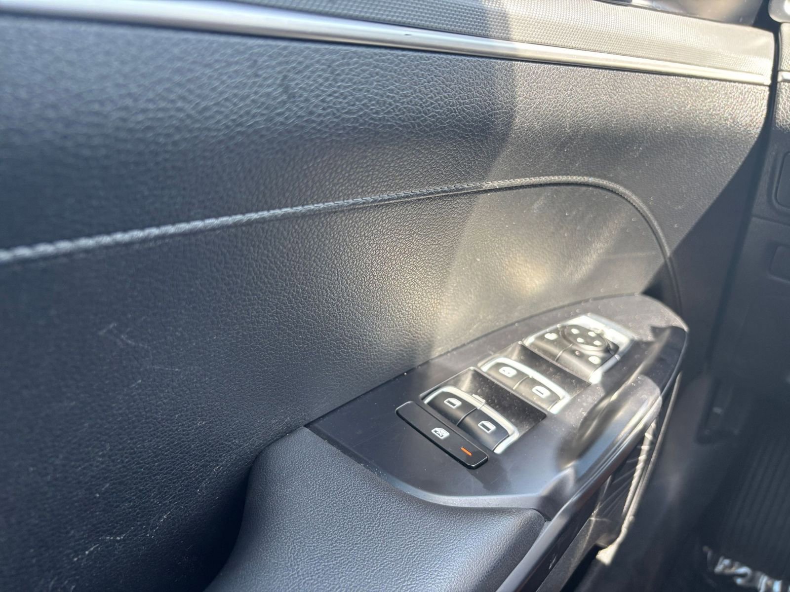 Thumbnail: 2023 Kia K5 - 18