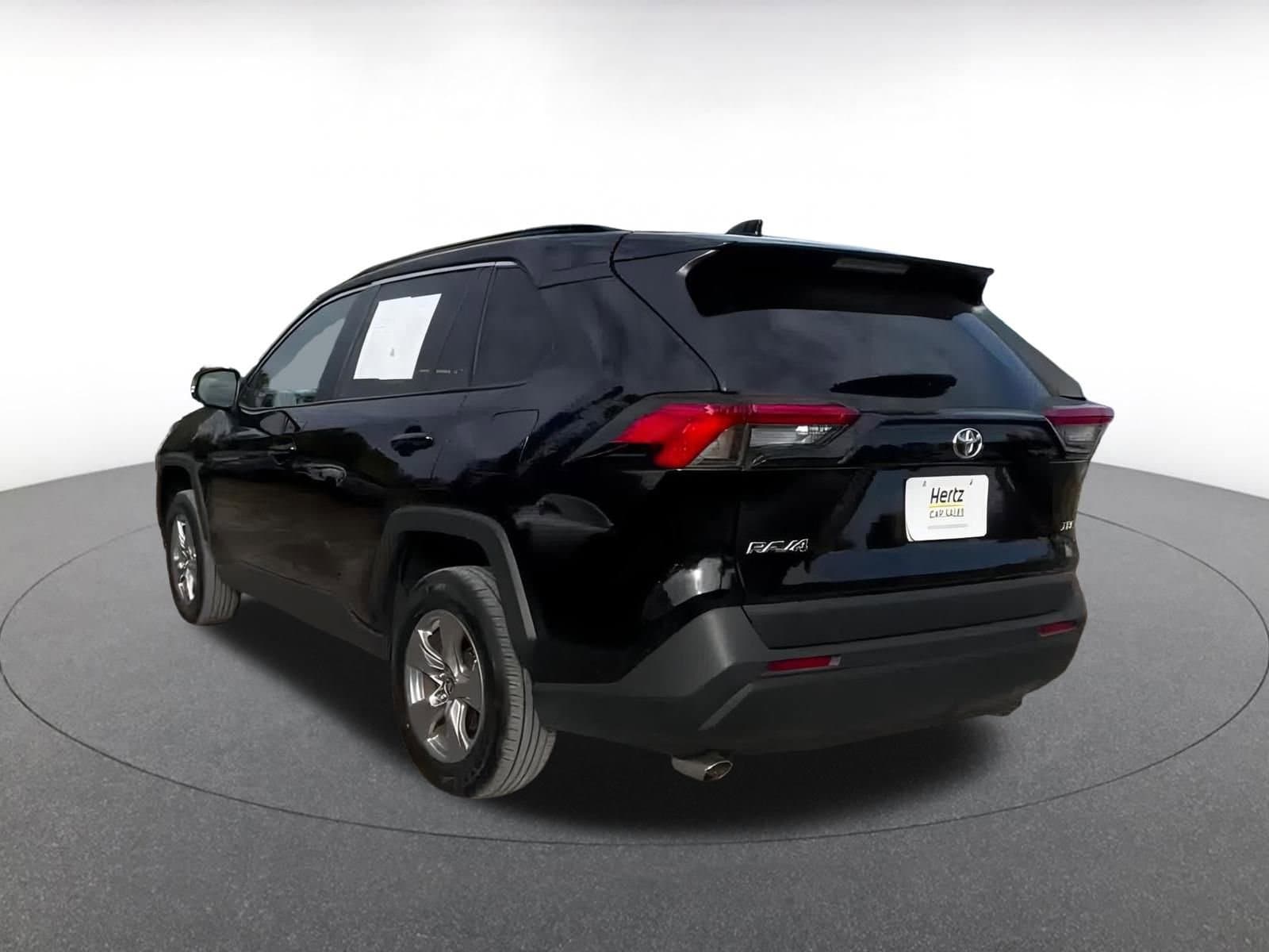 Thumbnail: 2025 Toyota RAV4 - 11