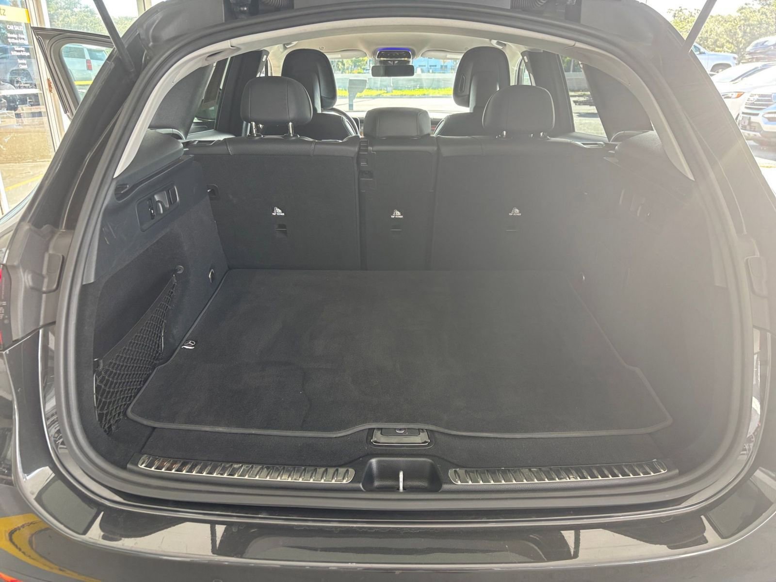 Thumbnail: 2023 Mercedes-Benz GLC - 31