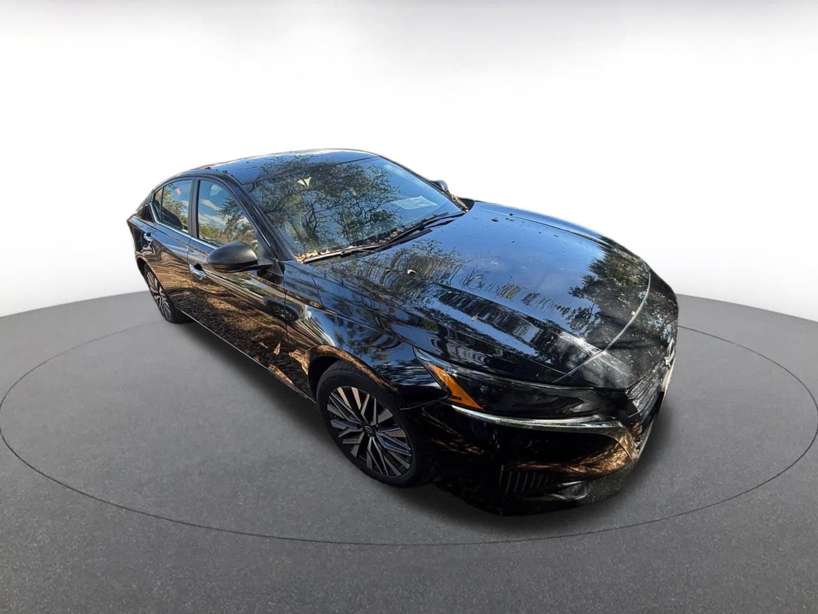 Thumbnail: 2024 Nissan Altima - 1