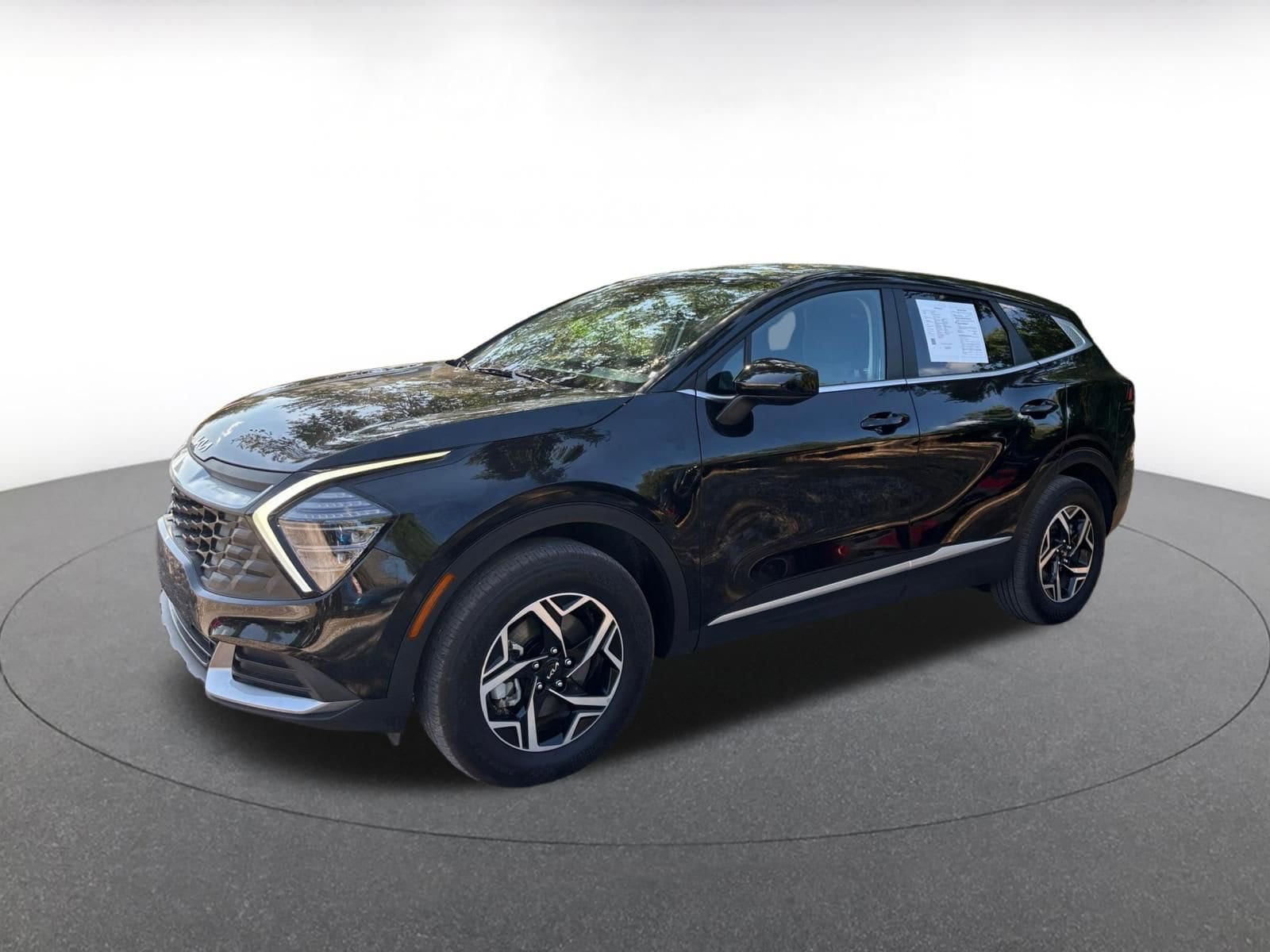 Thumbnail: 2025 Kia Sportage - 1