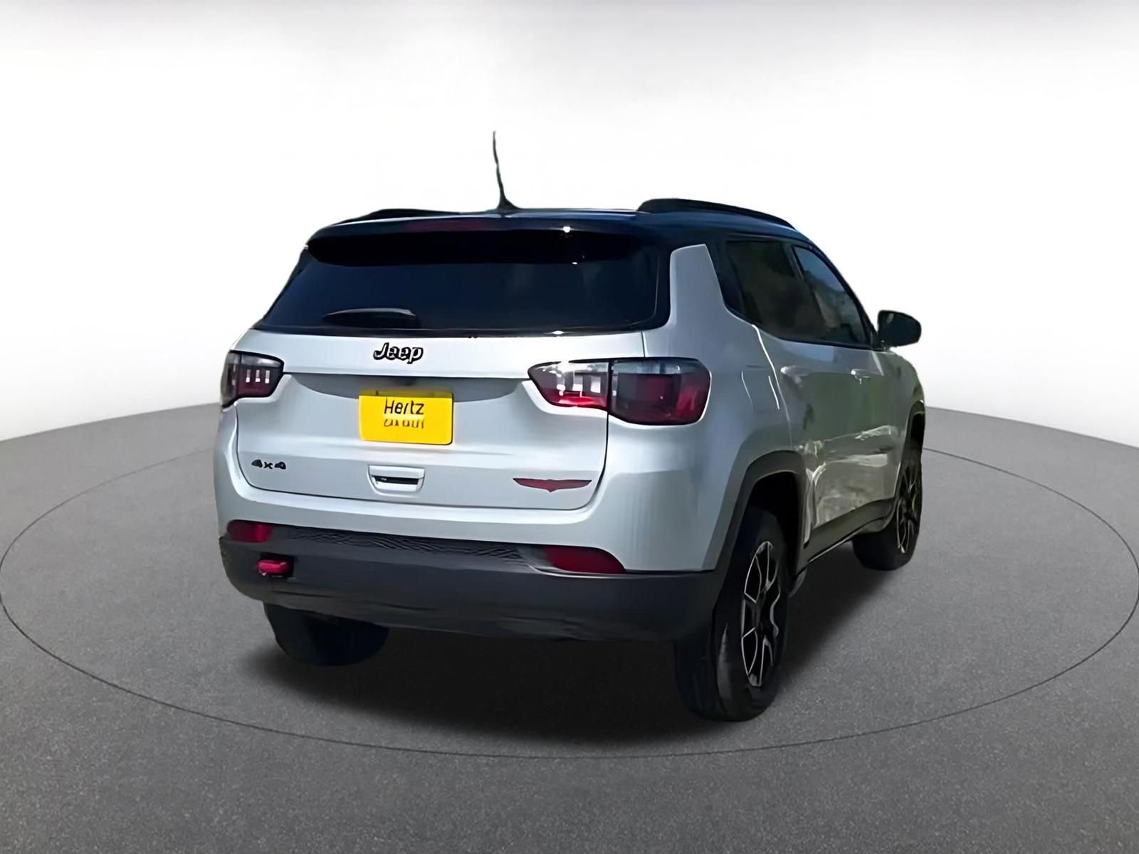 Thumbnail: 2025 Jeep Compass - 14