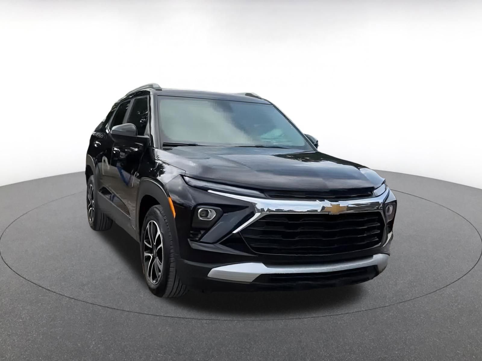 Thumbnail: 2025 Chevrolet TrailBlazer - 2