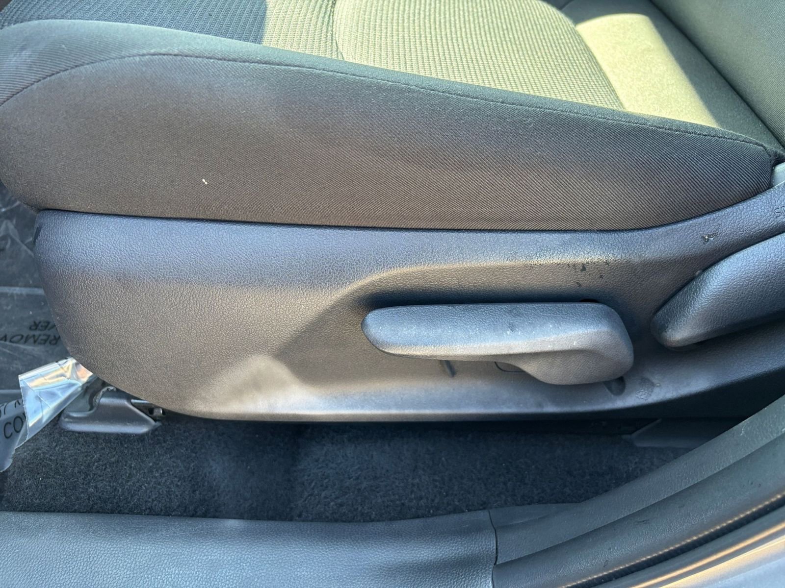 Thumbnail: 2025 Toyota RAV4 - 23