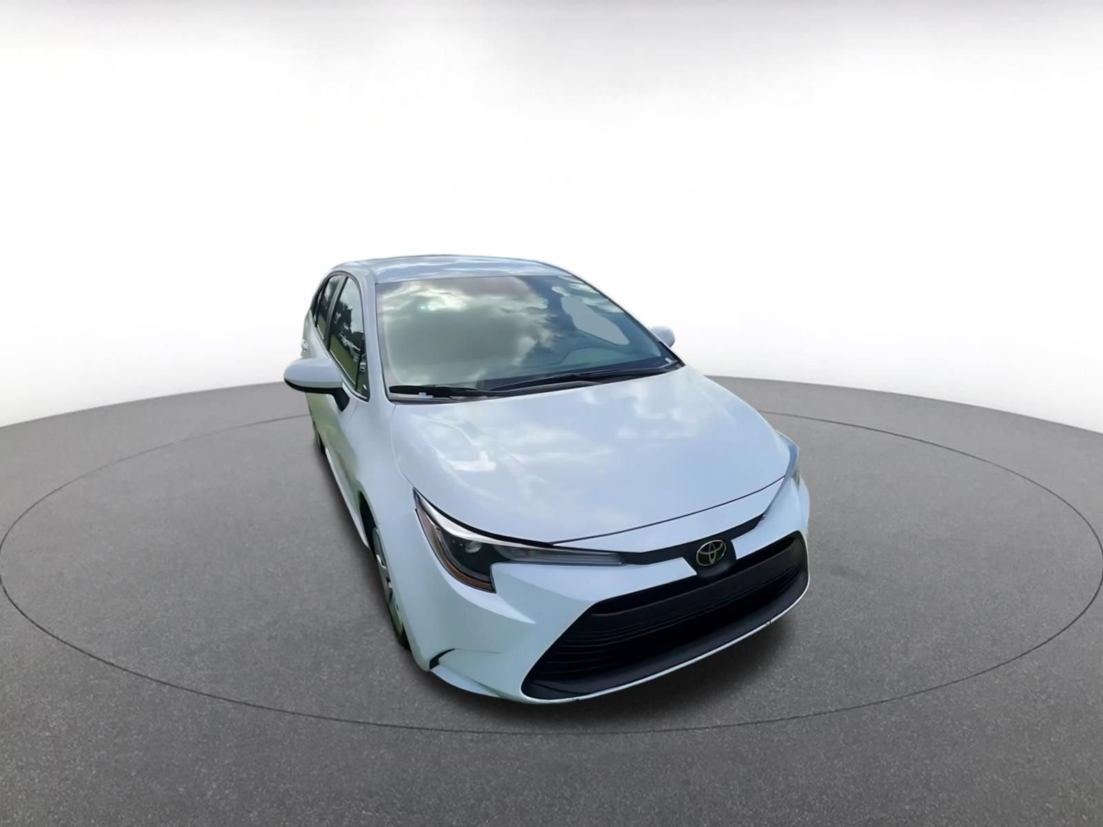 Thumbnail: 2025 Toyota Corolla - 3