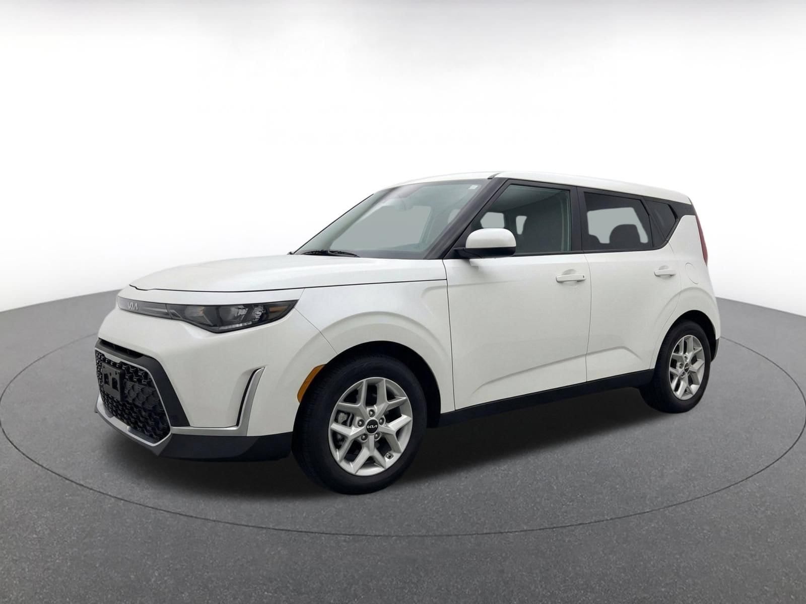 Thumbnail: 2025 Kia Soul - 3