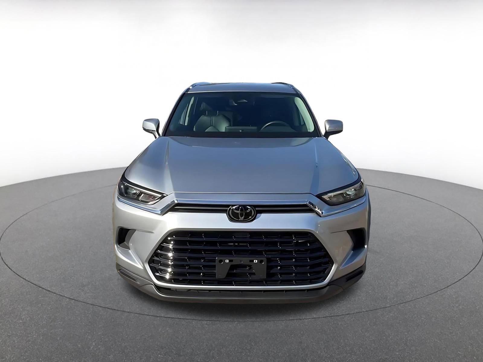 Thumbnail: 2025 Toyota Grand Highlander - 4