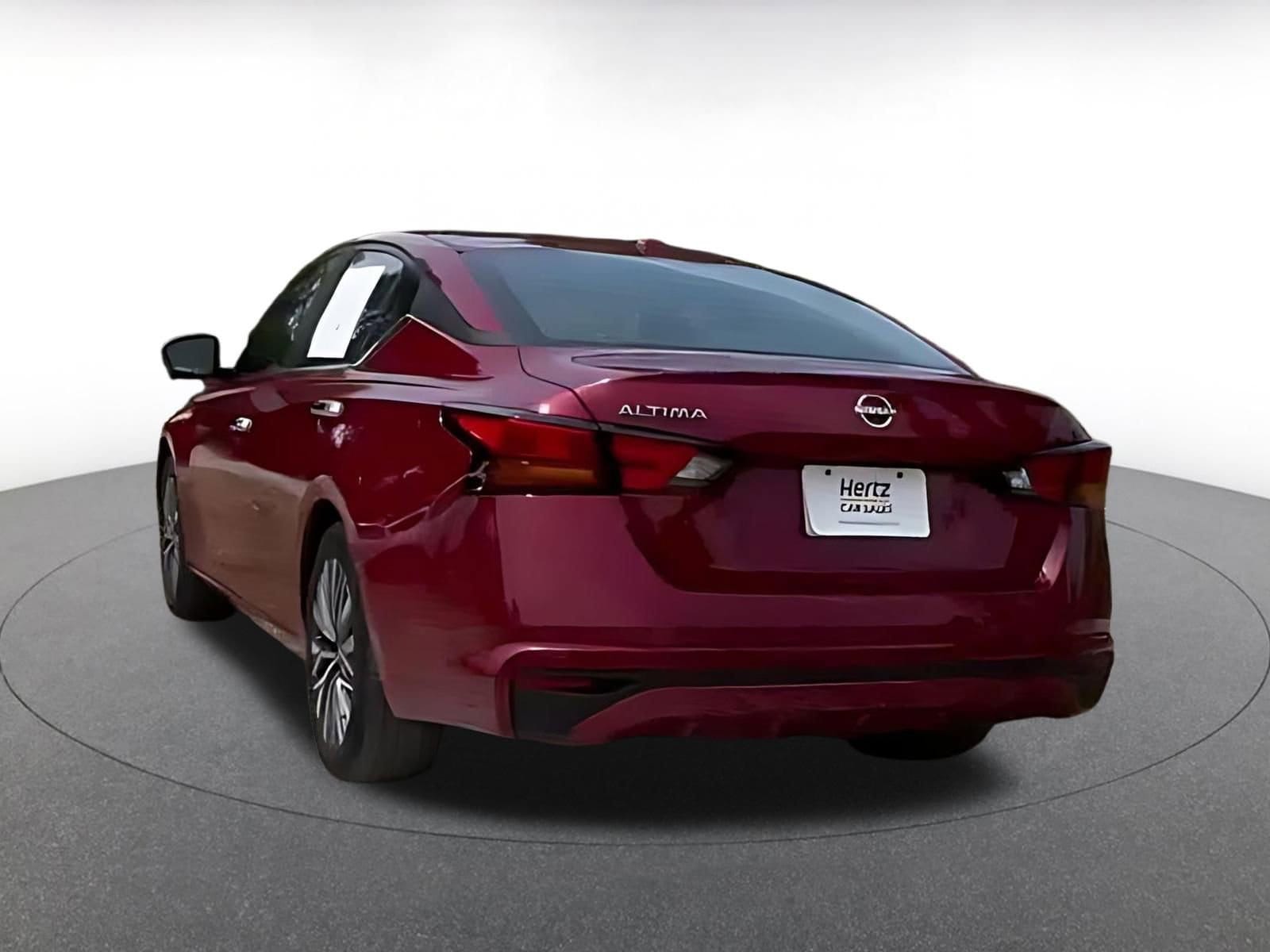 Thumbnail: 2025 Nissan Altima - 11