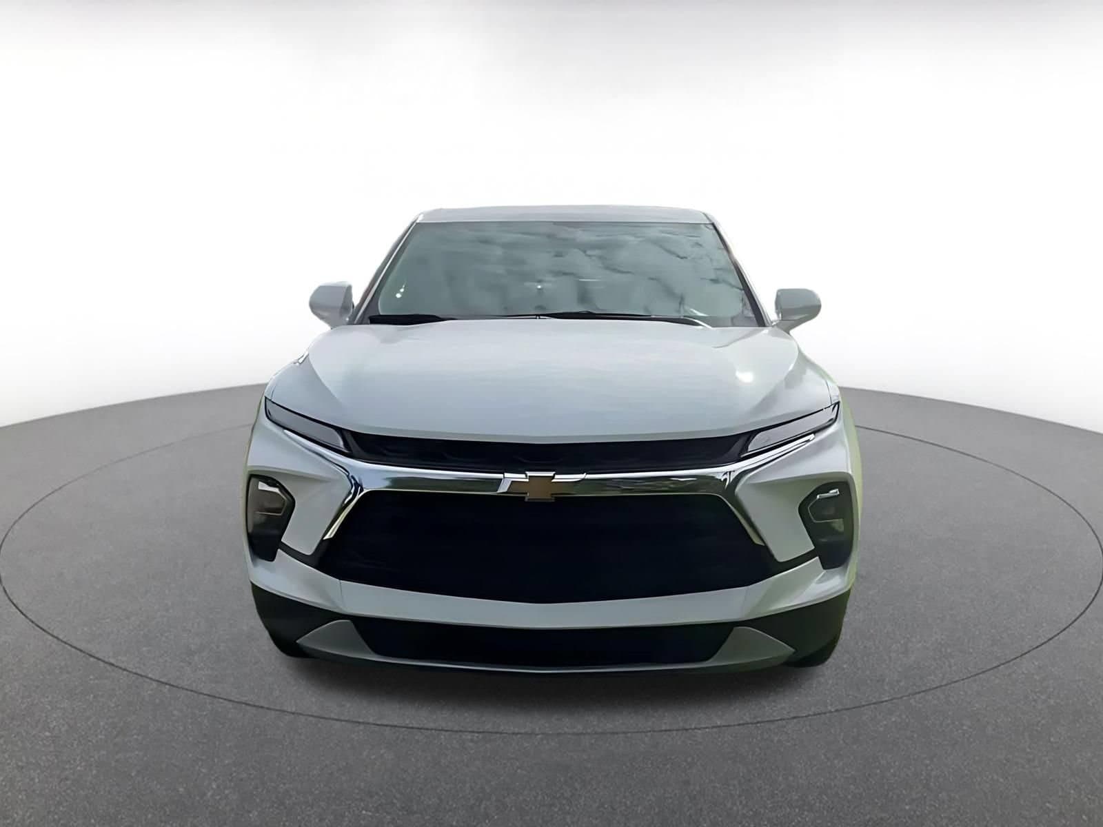Thumbnail: 2025 Chevrolet Blazer - 3