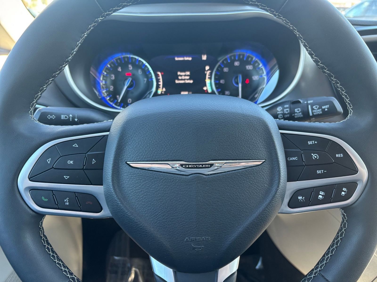 Thumbnail: 2024 Chrysler Pacifica - 29