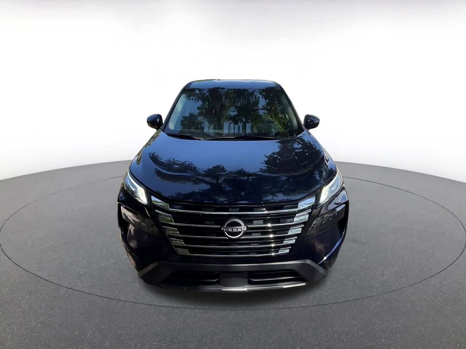 Thumbnail: 2025 Nissan Rogue - 4