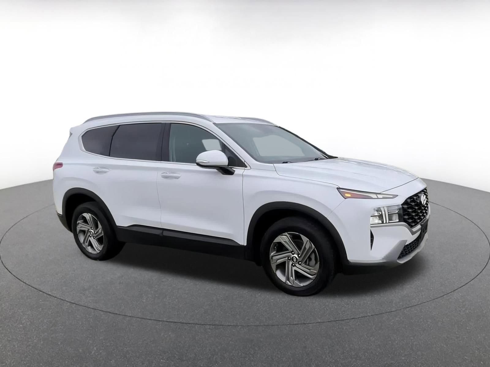 2023 Hyundai Santa Fe SEL 2