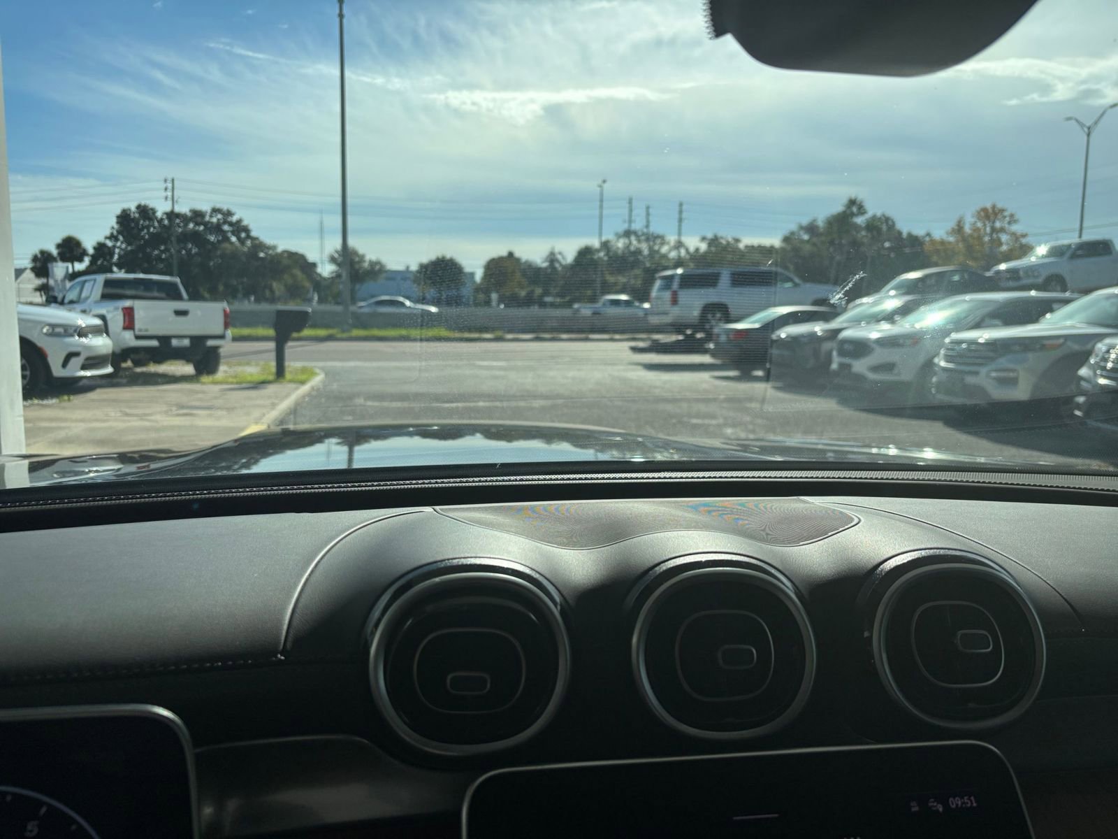 Thumbnail: 2023 Mercedes-Benz GLC - 18