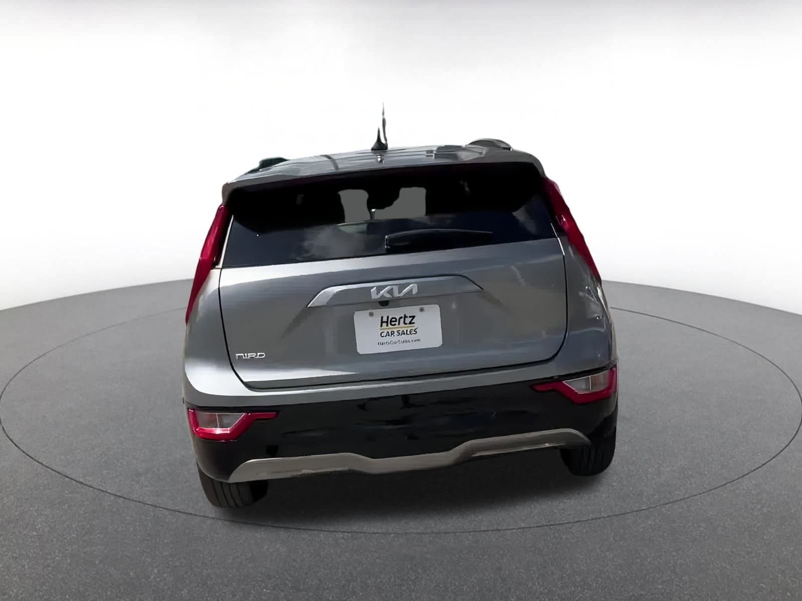 Thumbnail: 2023 Kia Niro - 12