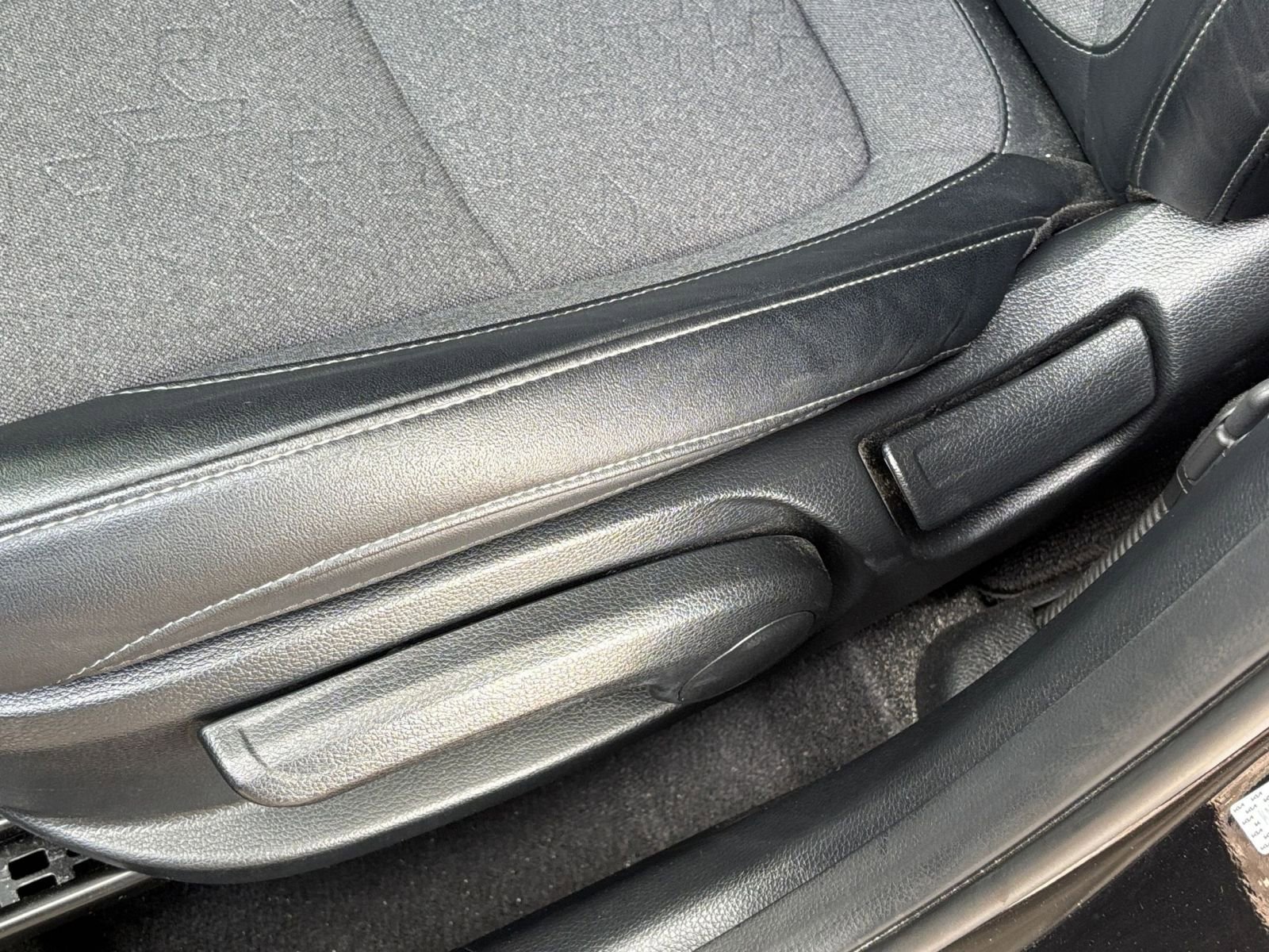 Thumbnail: 2025 Kia Seltos - 23