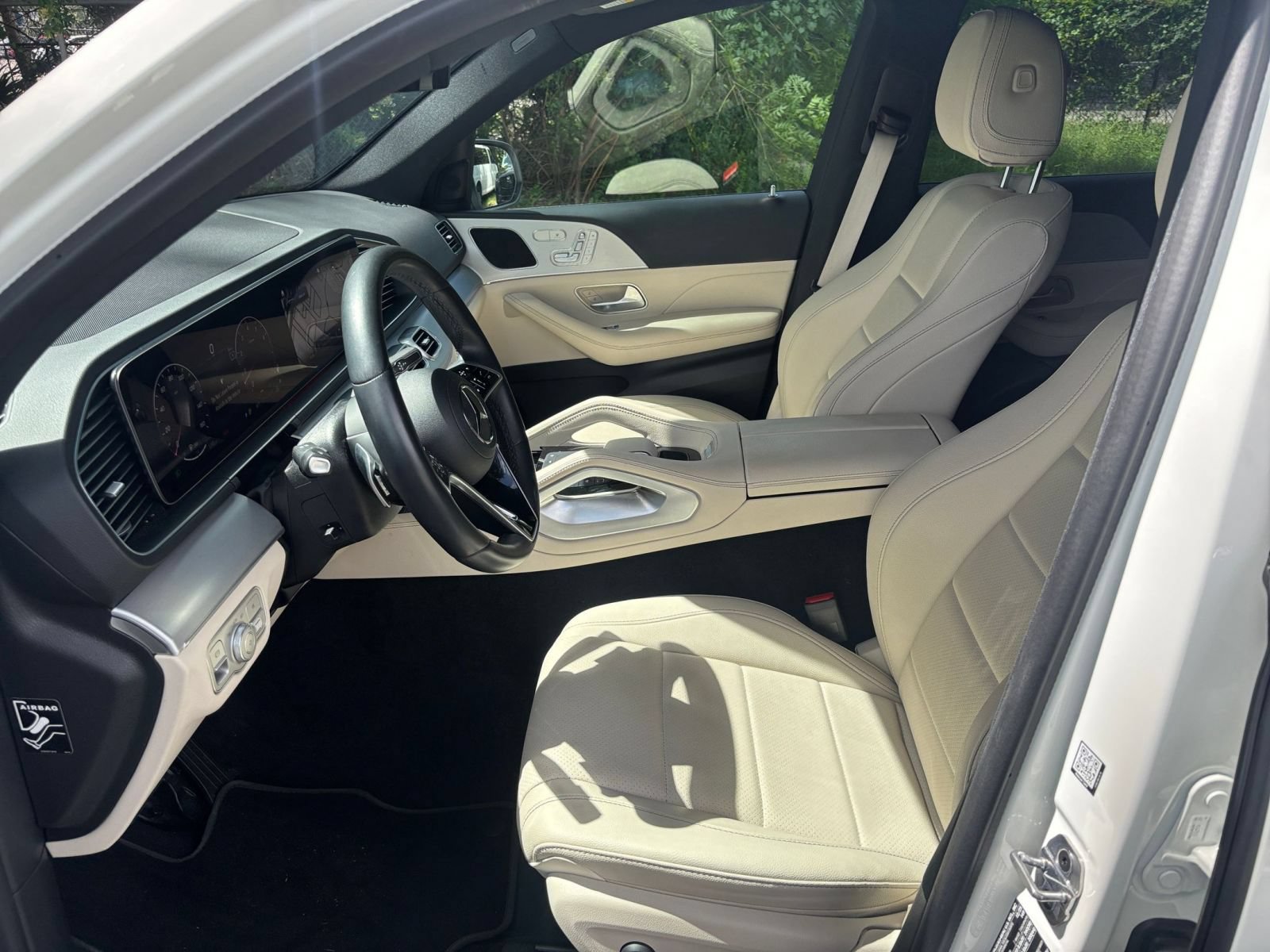 Thumbnail: 2026 Mercedes-Benz GLE - 27