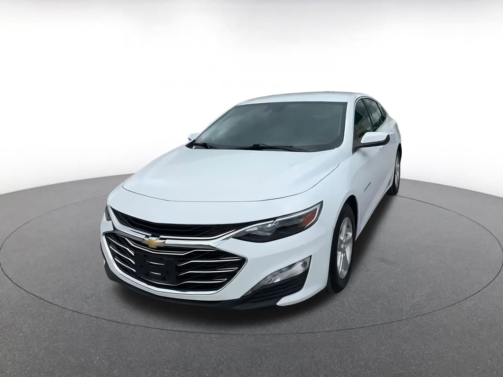 Thumbnail: 2024 Chevrolet Malibu - 7