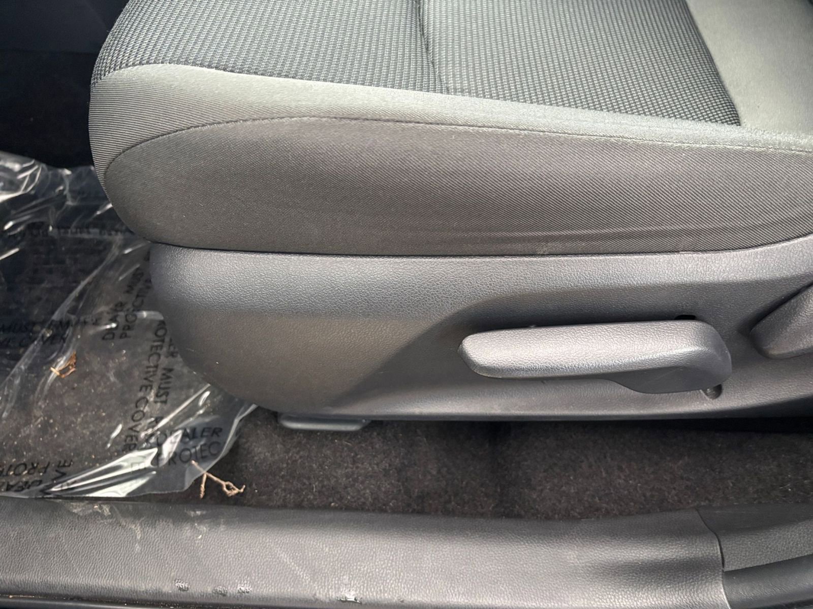 Thumbnail: 2025 Toyota RAV4 - 23