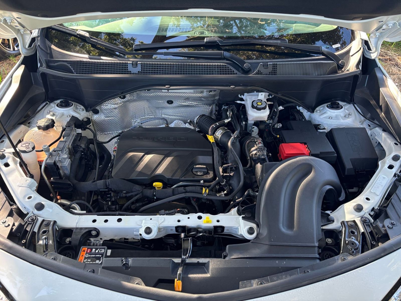 Thumbnail: 2025 Buick Encore GX - 32