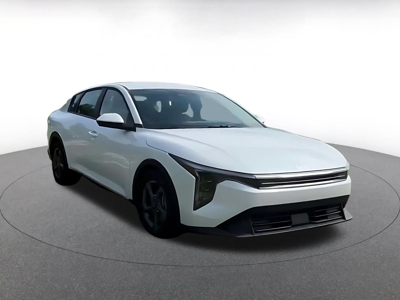 Thumbnail: 2026 Kia K4 - 2