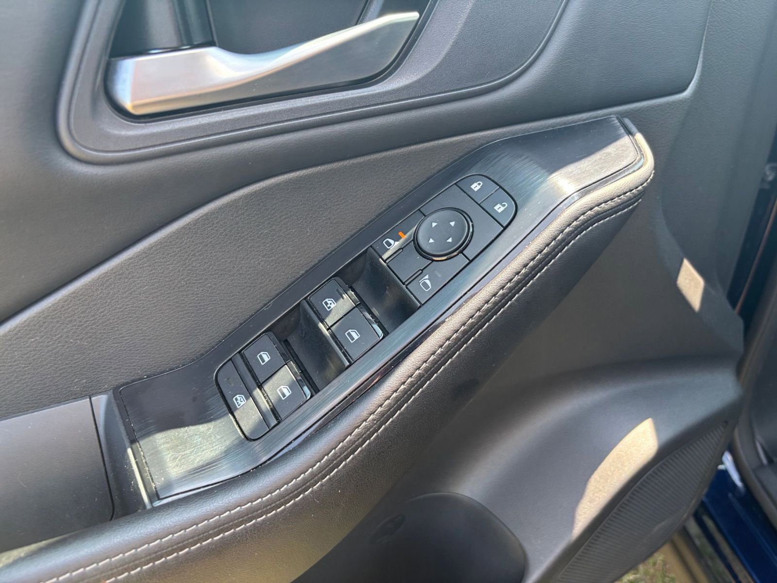 Thumbnail: 2025 Nissan Rogue - 18