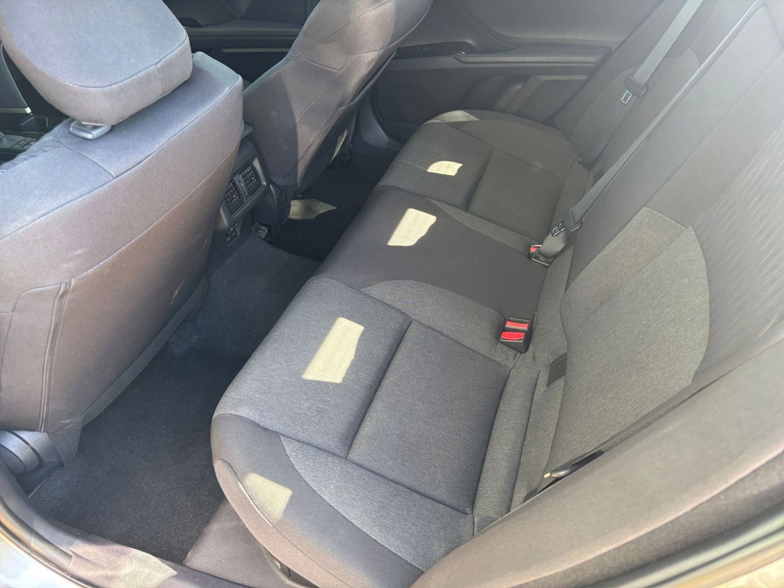 Thumbnail: 2025 Toyota Camry - 25