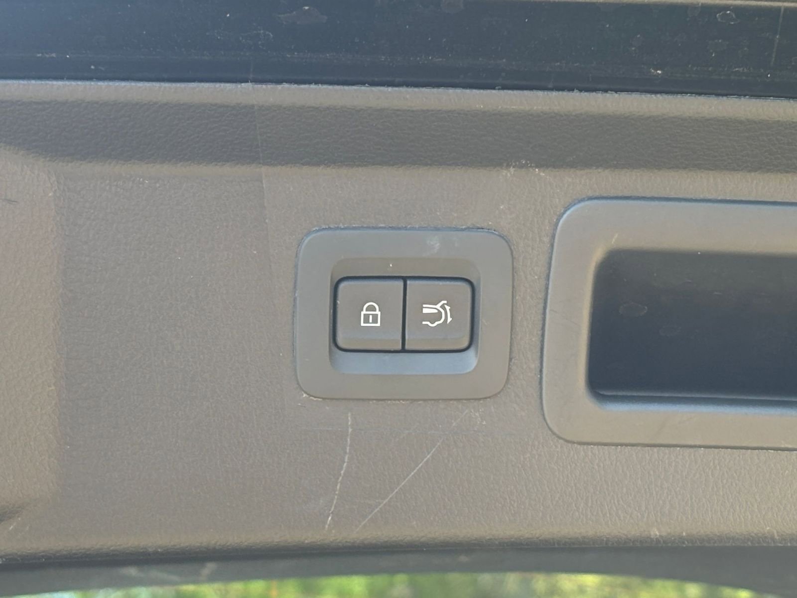 Thumbnail: 2025 Mazda CX-50 - 24