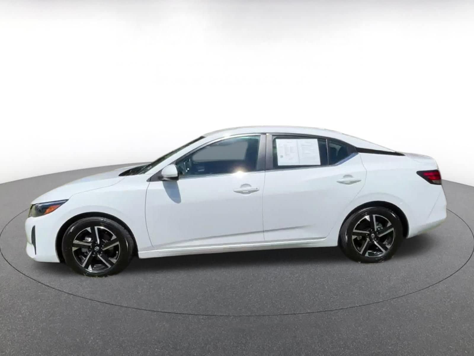 Thumbnail: 2025 Nissan Sentra - 8