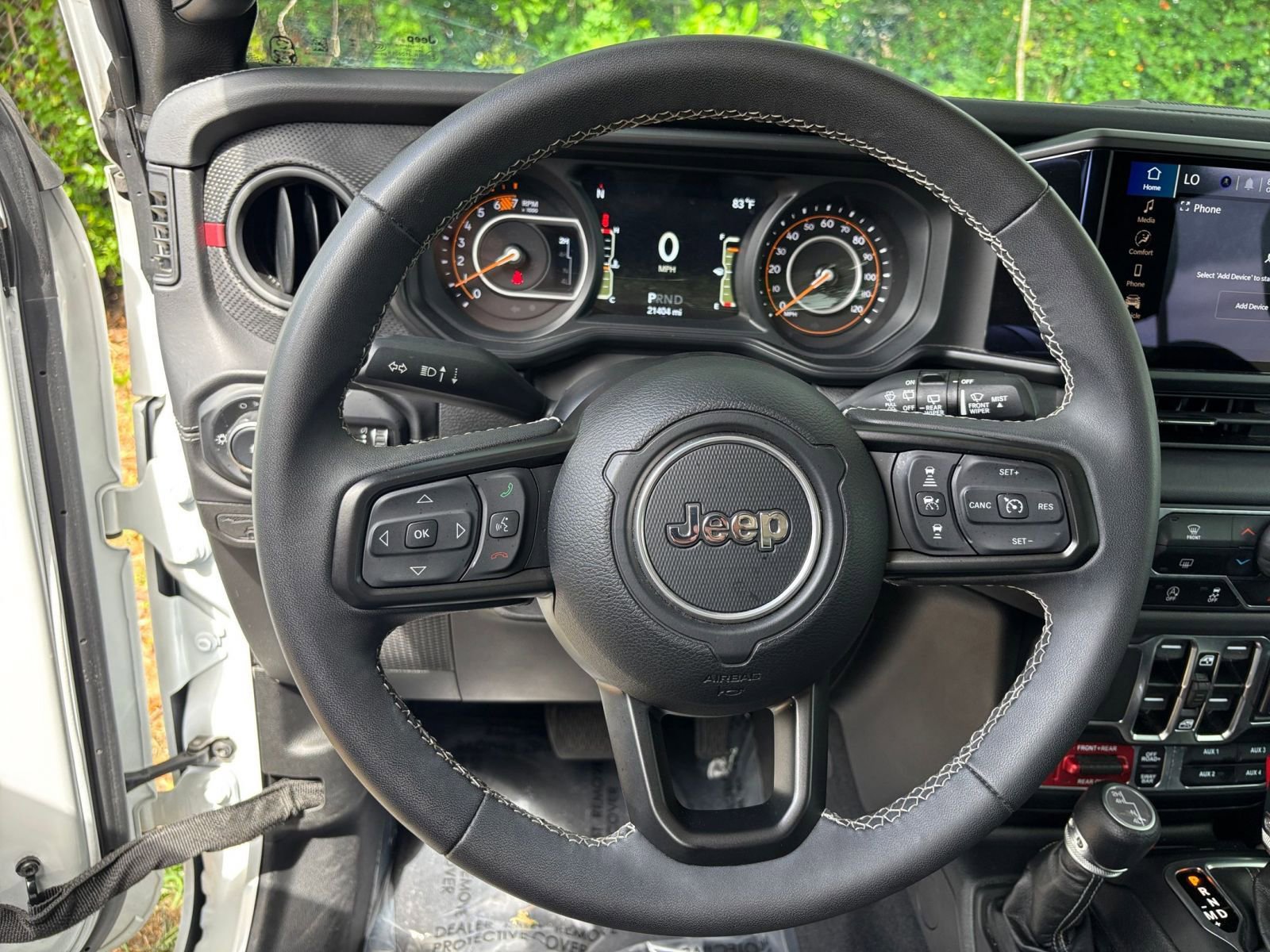 Thumbnail: 2025 Jeep Wrangler - 28