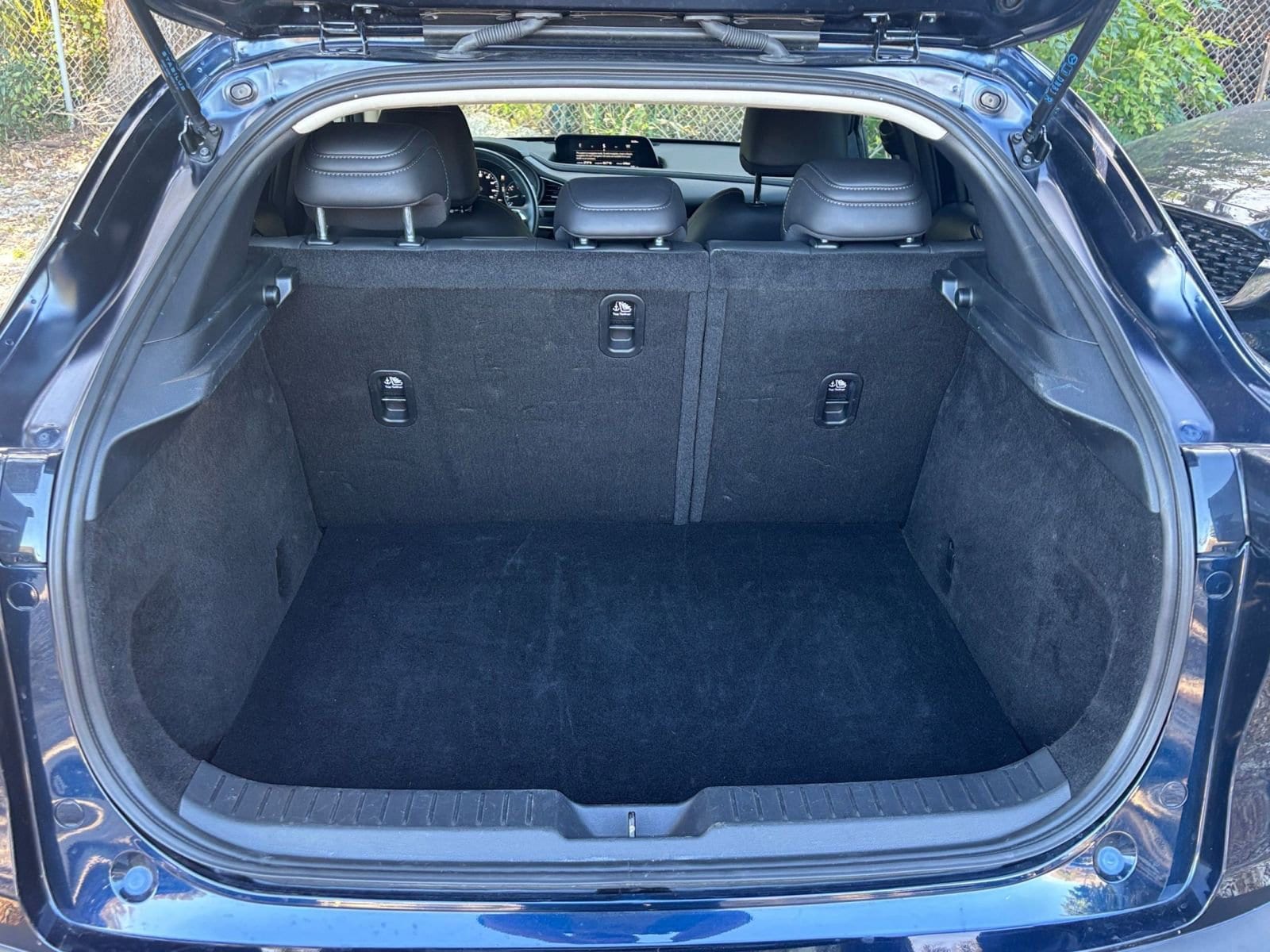 Thumbnail: 2025 Mazda CX-30 - 32