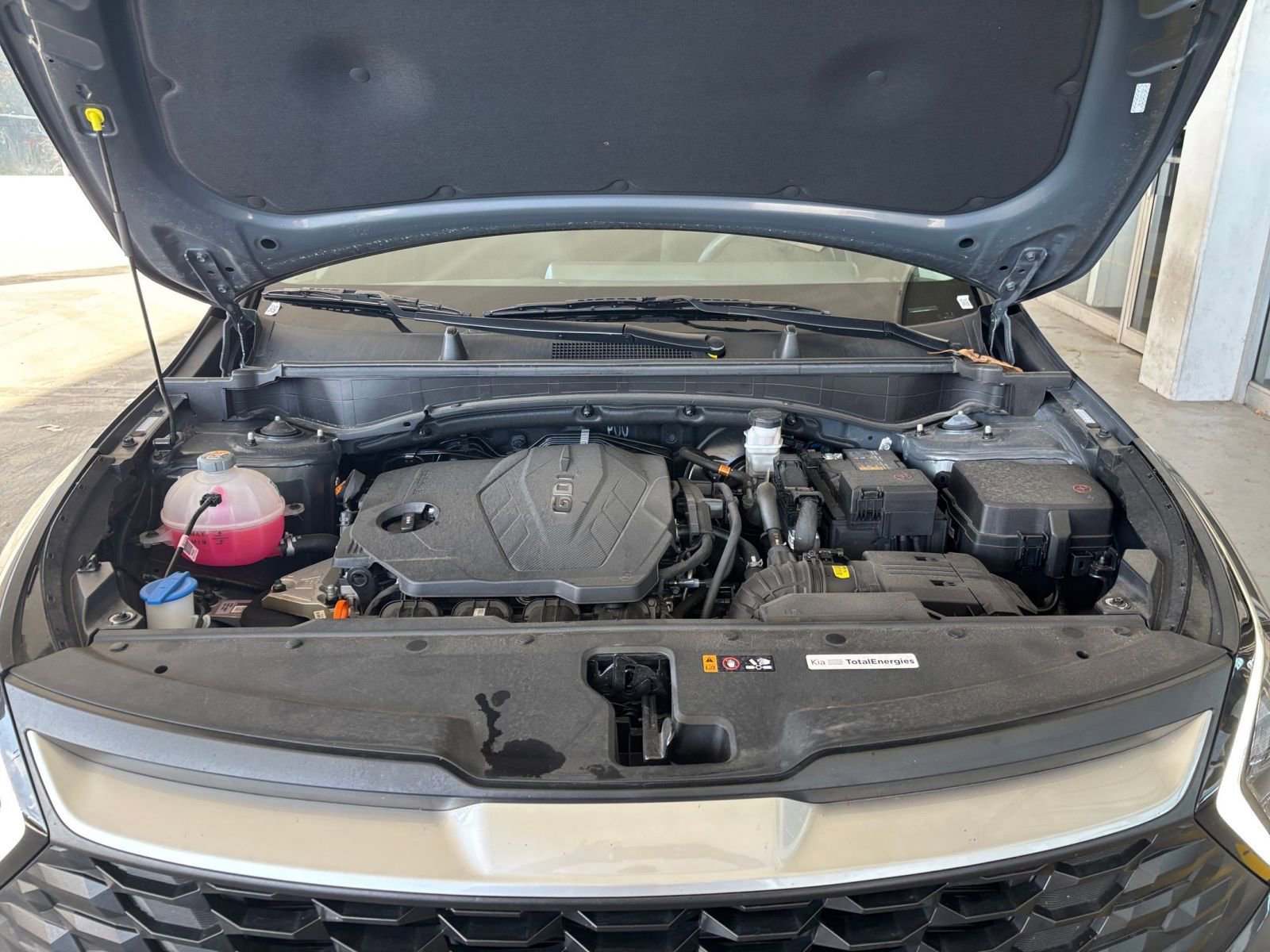 Thumbnail: 2025 Kia Sportage - 32