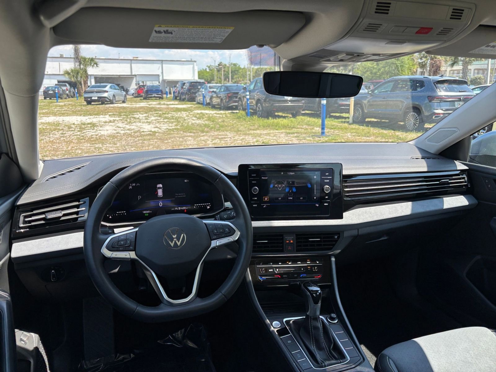 Thumbnail: 2025 Volkswagen Jetta - 35